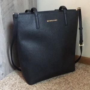 Michael Kors Tote